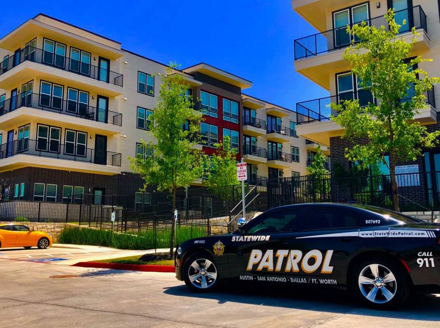 patrol-car-and-building